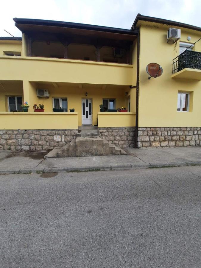 Apartments Mila Cetinje Luaran gambar